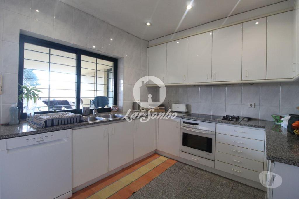 Apartamentos a venda Gondomar - Fotos para Gondomar-Moradia T5 + Apartamento T1 (258-M-00452)