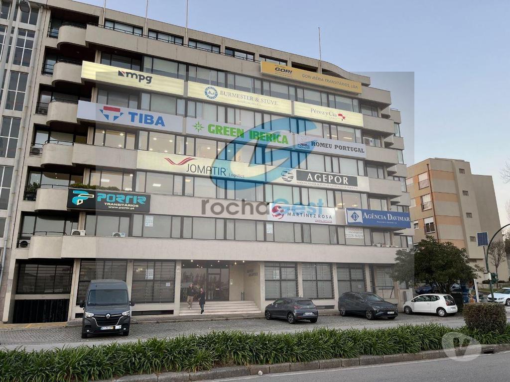Aluguer Loja Matosinhos - Fotos para EDIFICIO ATLANTICO - SERVIÇOS