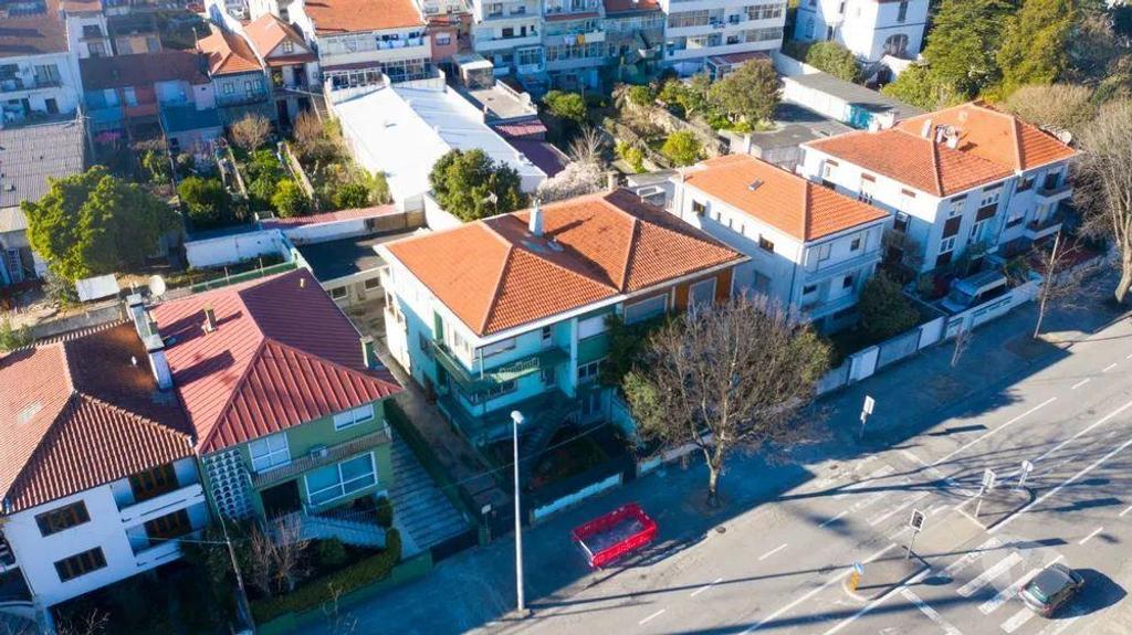 Comprar Loja Porto - Fotos para Edifício para Arrendamento Porto p lar ou serviços