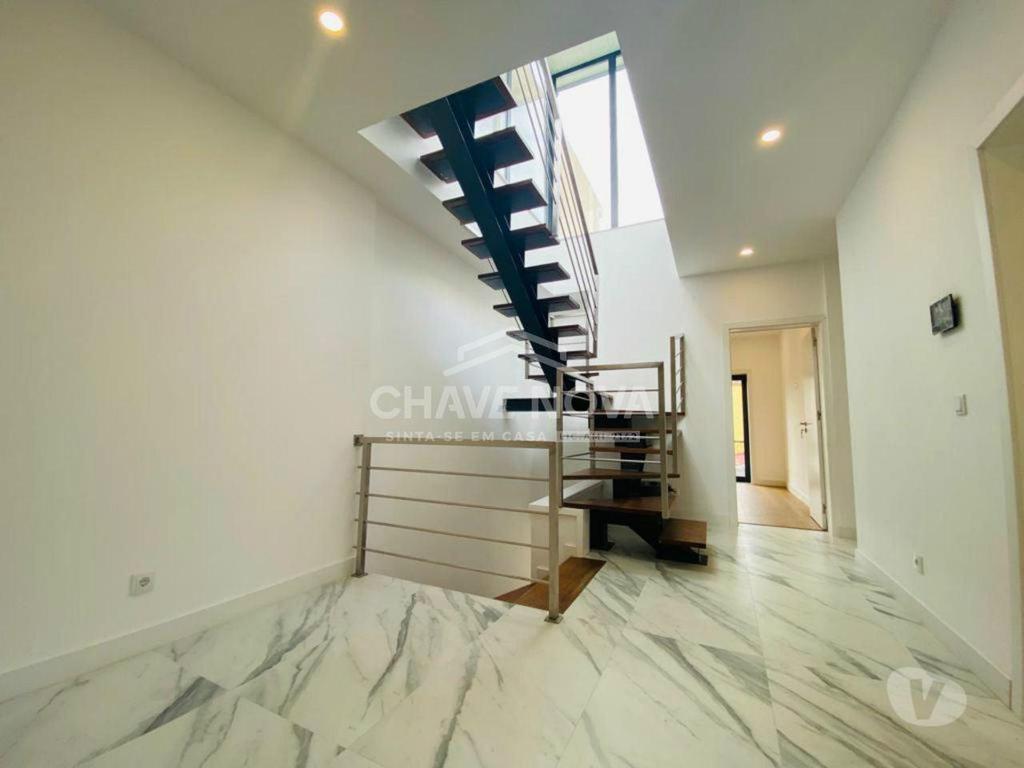 Apartamentos a venda Porto - Fotos para Moradia V3 em Campanhã, próximo do Jardim da Corujeira