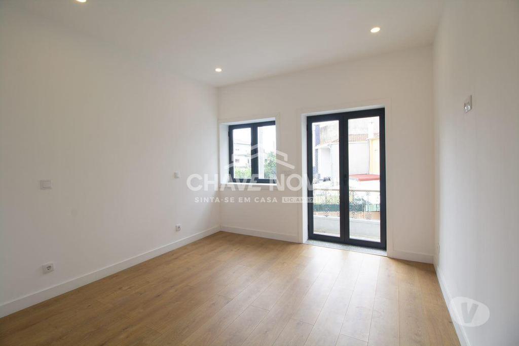 Apartamentos a venda Porto - Fotos para Moradia V3 em Campanhã, próximo do Jardim da Corujeira