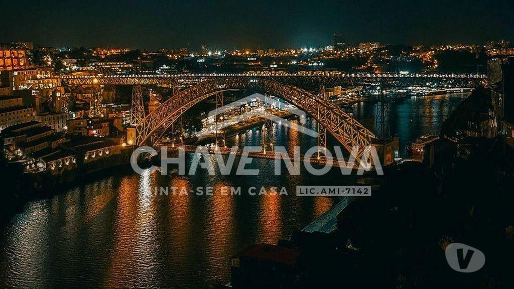 Comprar Loja Vila Nova de Gaia - Fotos para Terreno c vistas rio e na Zona Histórica (ARU) - Vila Nova de...