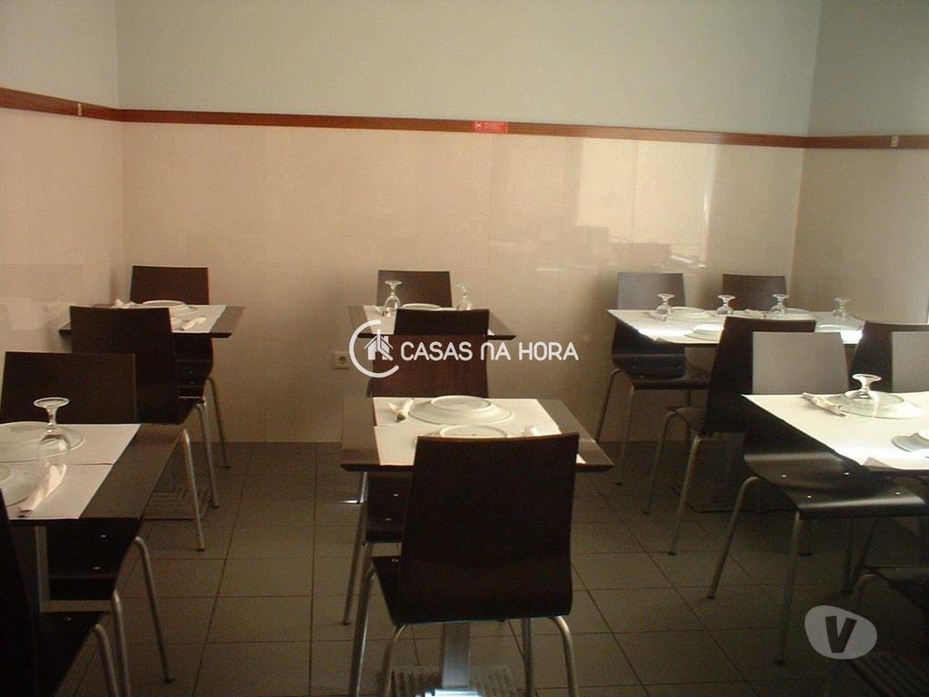 Comprar Loja Vila Nova de Gaia - Fotos para Trespasse de Café Restaurante situado em Avintes, Vila Nova...