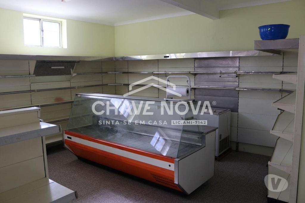 Comprar Loja Aveiro - Fotos para Loja para arrendar - Requeixo