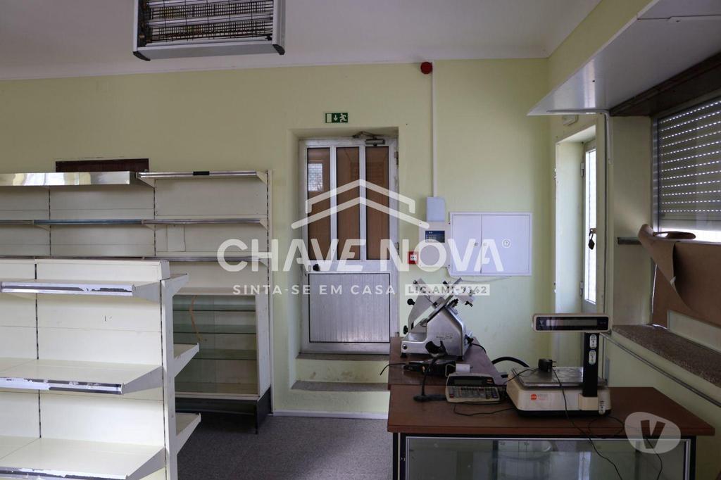 Comprar Loja Aveiro - Fotos para Loja para arrendar - Requeixo