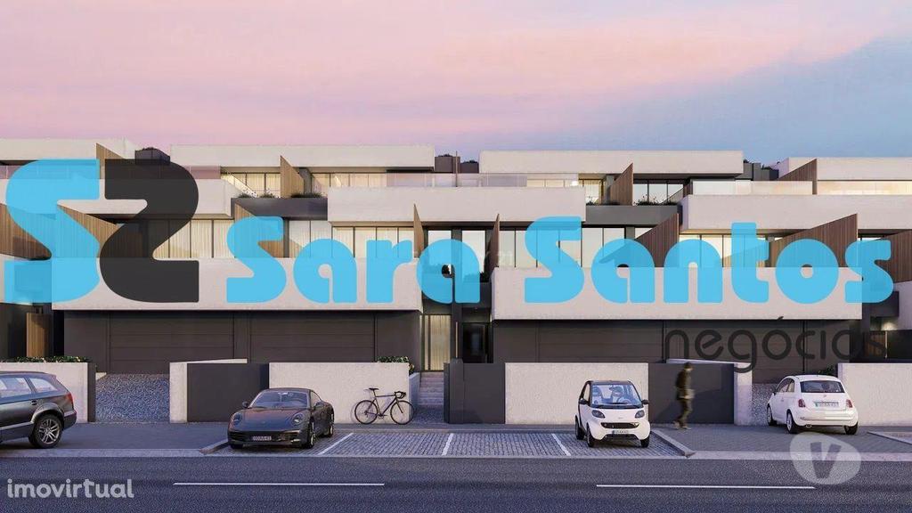 Apartamentos a venda Vila Nova de Gaia - Fotos para Moradia T4 de Luxo C Piscina junto A1- Gaia (SS0201)