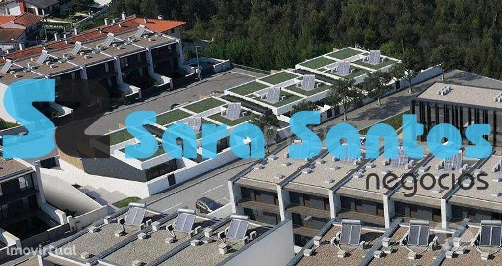 Apartamentos a venda Vila Nova de Gaia - Fotos para Moradia T4 de Luxo C Piscina junto A1- Gaia (SS0201)