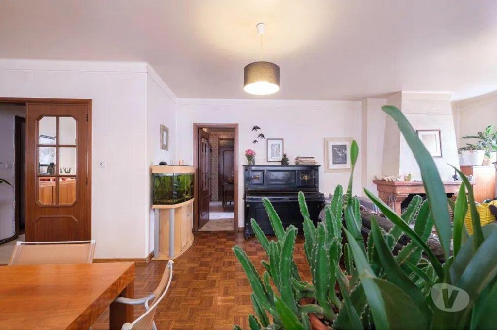 Apartamentos a venda Porto - Fotos para Porto-Excelente T5 Bonfim Porto (03979)