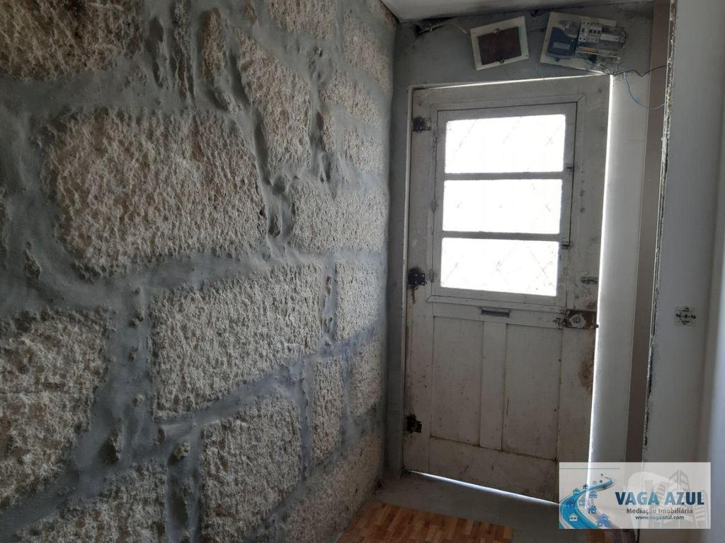 Apartamentos a venda Gondomar - Fotos para 3 Casinhas Térreas T1 com Rendimento na Areosa (Triana) - Rio