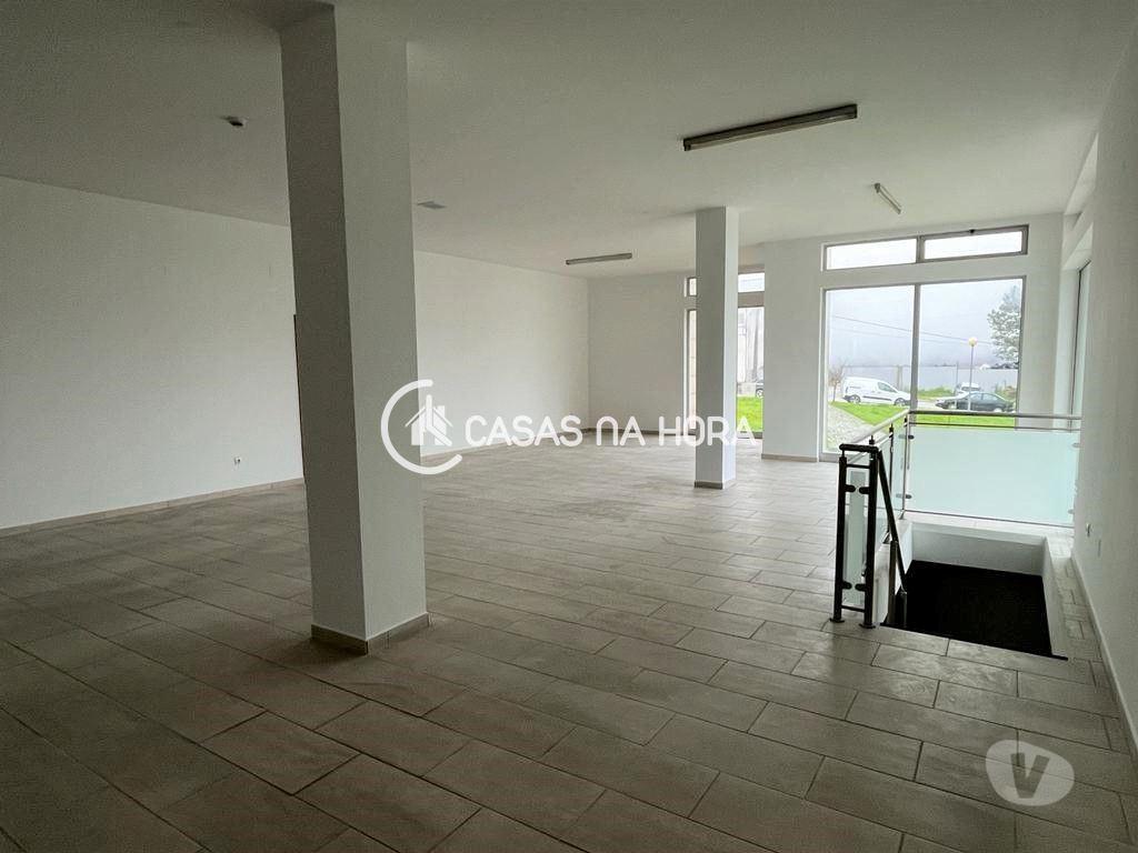 Comprar Loja Viseu - Fotos para Loja com Boa Visibilidade - Abraveses - Viseu