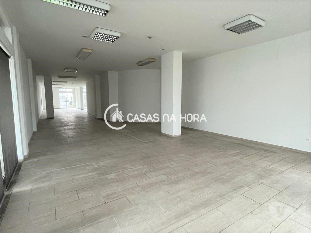 Comprar Loja Viseu - Fotos para Loja com Boa Visibilidade - Abraveses - Viseu