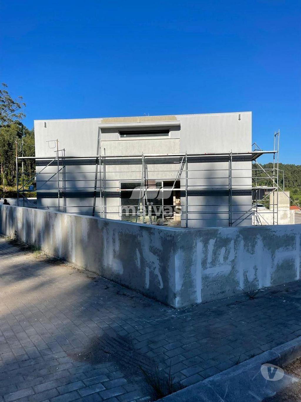 Apartamentos a venda Braga - Fotos para Braga-Moradia T3 em Tebosa, Braga (A008-0046A)