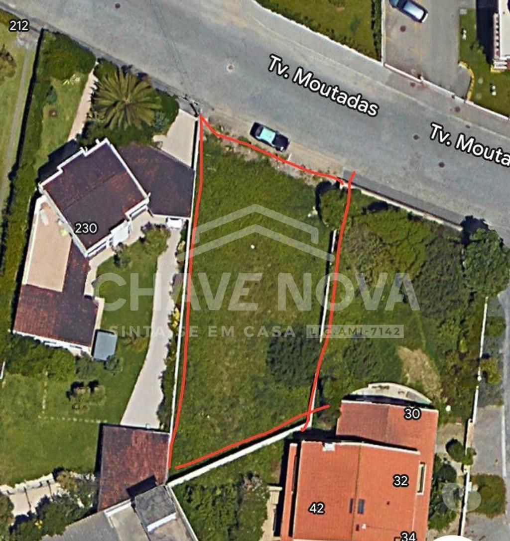 Terrenos Vila Nova de Gaia - Fotos para Terreno com 600m² para Construir a sua Moradia de Sonho a 4