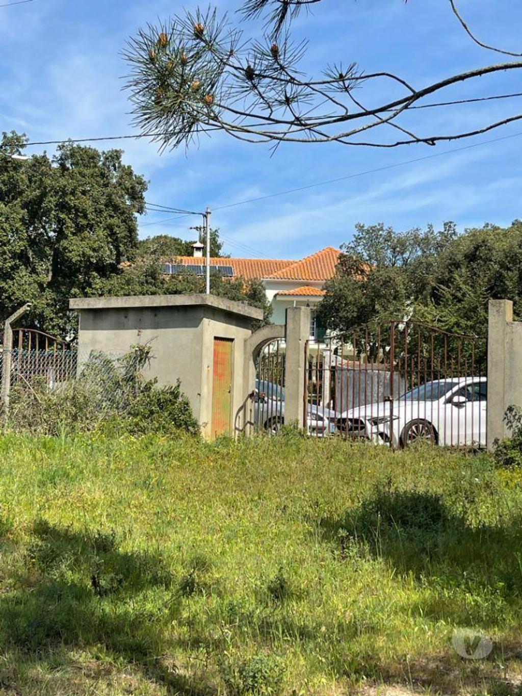 Terrenos Setúbal - Fotos para Terreno com Projeto de Construção de uma moradia térrea com uma