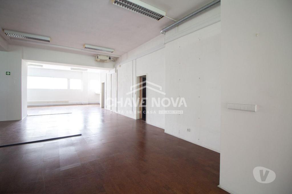 Comprar Loja Porto - Fotos para Espaço Comercial Porto-Contumil