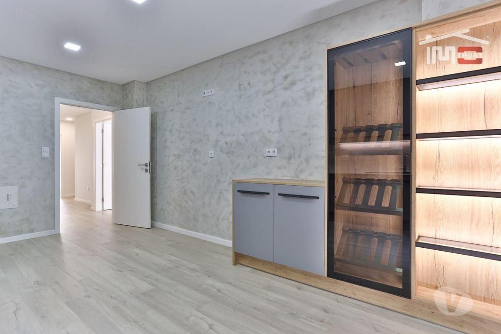 Apartamentos a venda Montijo - Fotos para Fantástico T3 de Luxo c parqueamento e Varanda (6-A-000822)