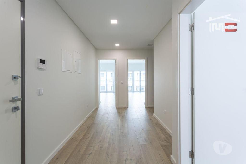 Apartamentos a venda Montijo - Fotos para Fantástico T3 de Luxo c parqueamento e Varanda (6-A-000822)
