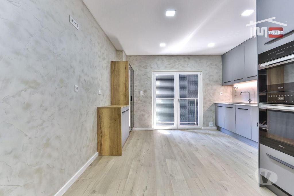 Apartamentos a venda Montijo - Fotos para Fantástico T3 de Luxo c parqueamento e Varanda (6-A-000822)