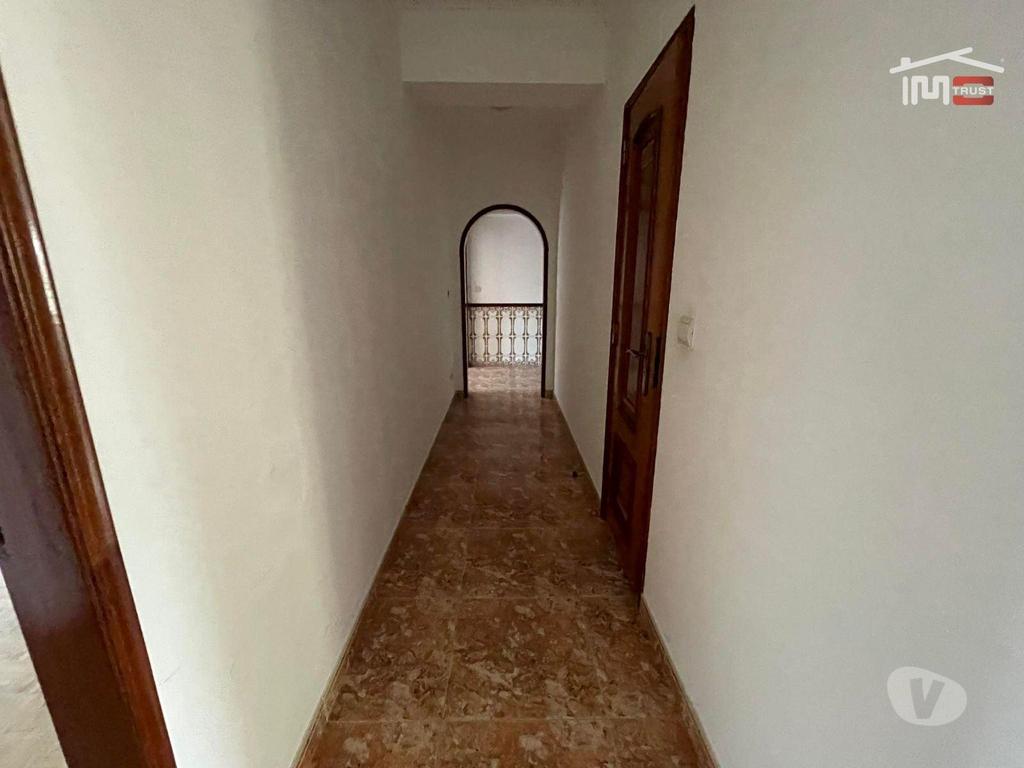 Apartamentos a venda Tomar - Fotos para Apartamento T3 Em Tomar Perto da Estação de Comboios (3-A-000094)