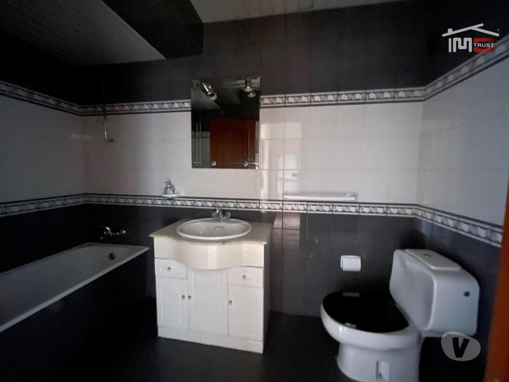 Apartamentos a venda Tomar - Fotos para Apartamento T3 Em Tomar Perto da Estação de Comboios (3-A-000094)