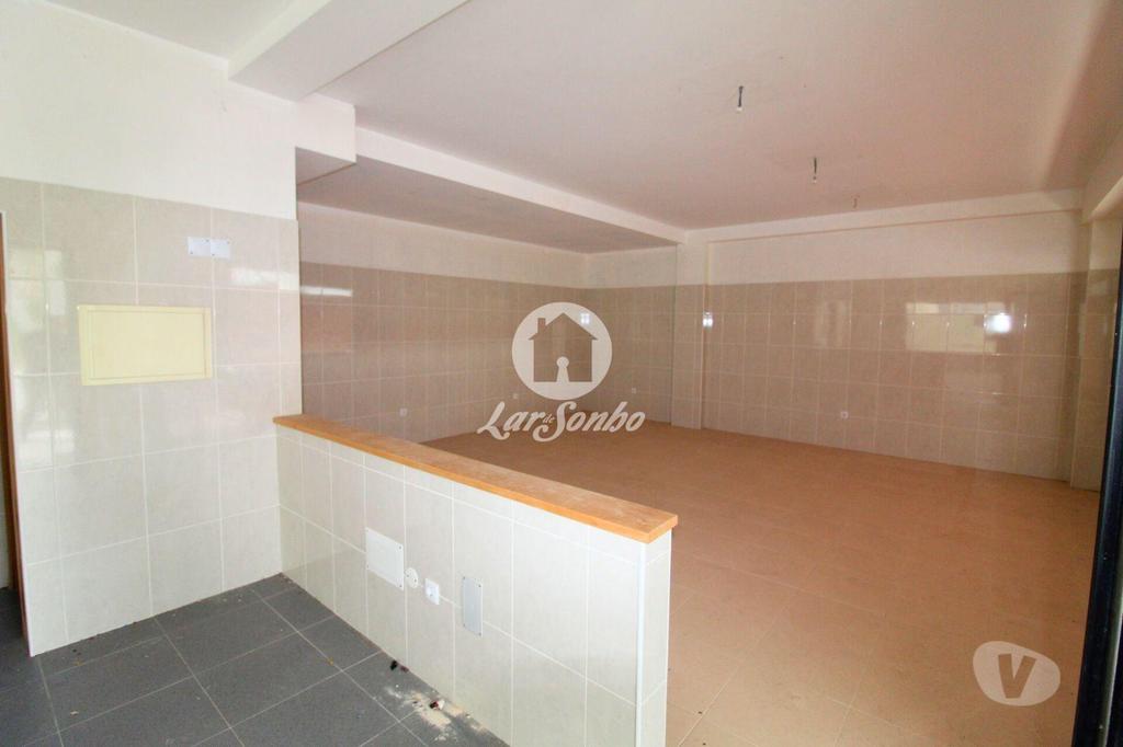 Comprar Loja Barcelos - Fotos para Espaço comercial Loja em Barcelos