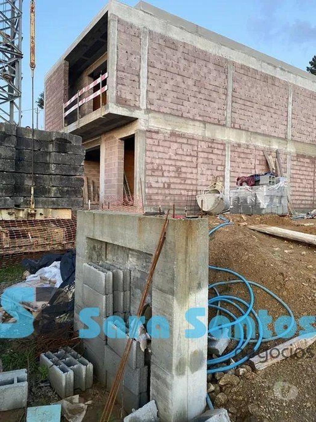 Apartamentos a venda Santa Maria da Feira - Fotos para Moradia T3 Nova C Jardim e Garagem-Sta. Maria Feira (SS0393)