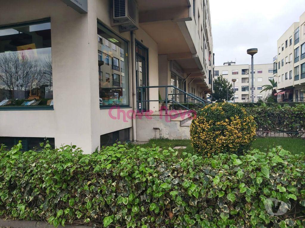 Comprar Loja Matosinhos - Fotos para Loja para venda em Monte dos Burgos