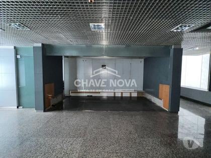 Venda Loja - Fotos para Estabelecimento Comercial de 4 frentes com 2 pisos e 3 casas...