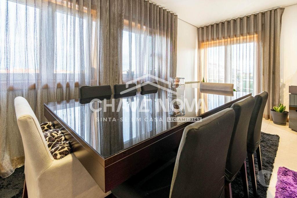 Apartamentos a venda Aveiro - Fotos para Apartamento T4 Duplex com Terraços perto da Universidade