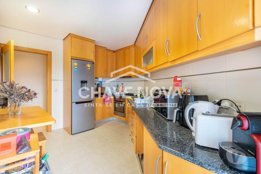 Apartamentos a venda Aveiro - Fotos para Apartamento T4 Duplex com Terraços perto da Universidade