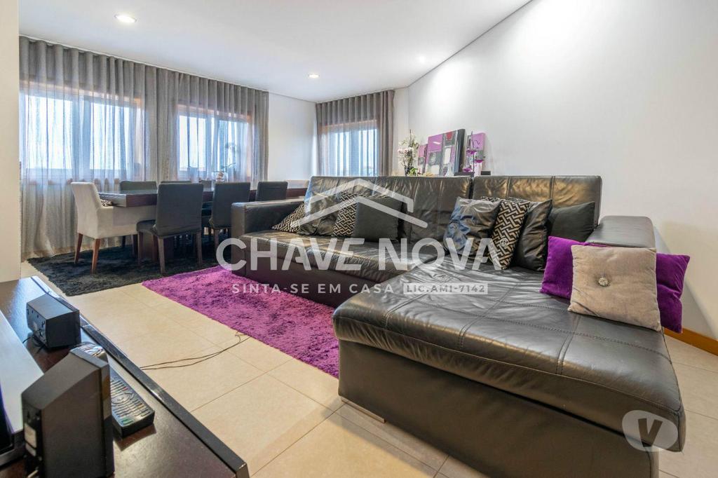 Apartamentos a venda Aveiro - Fotos para Apartamento T4 Duplex com Terraços perto da Universidade