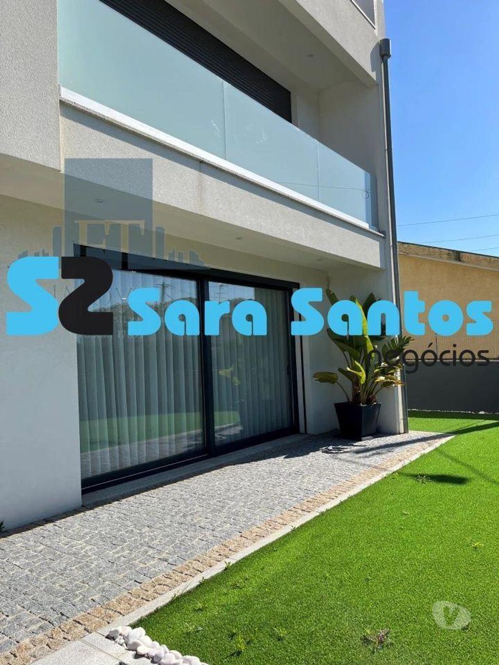 Apartamentos a venda Vila Nova de Gaia - Fotos para Moradia T3 Luxo C Piscina Aquecida-Madalena (SS0419)