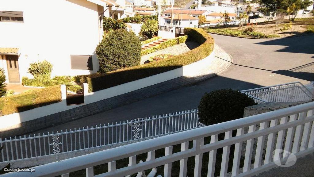 Apartamentos a venda Paredes - Fotos para Excelente moradia com garagem e jardim em Paredes- Rebordosa