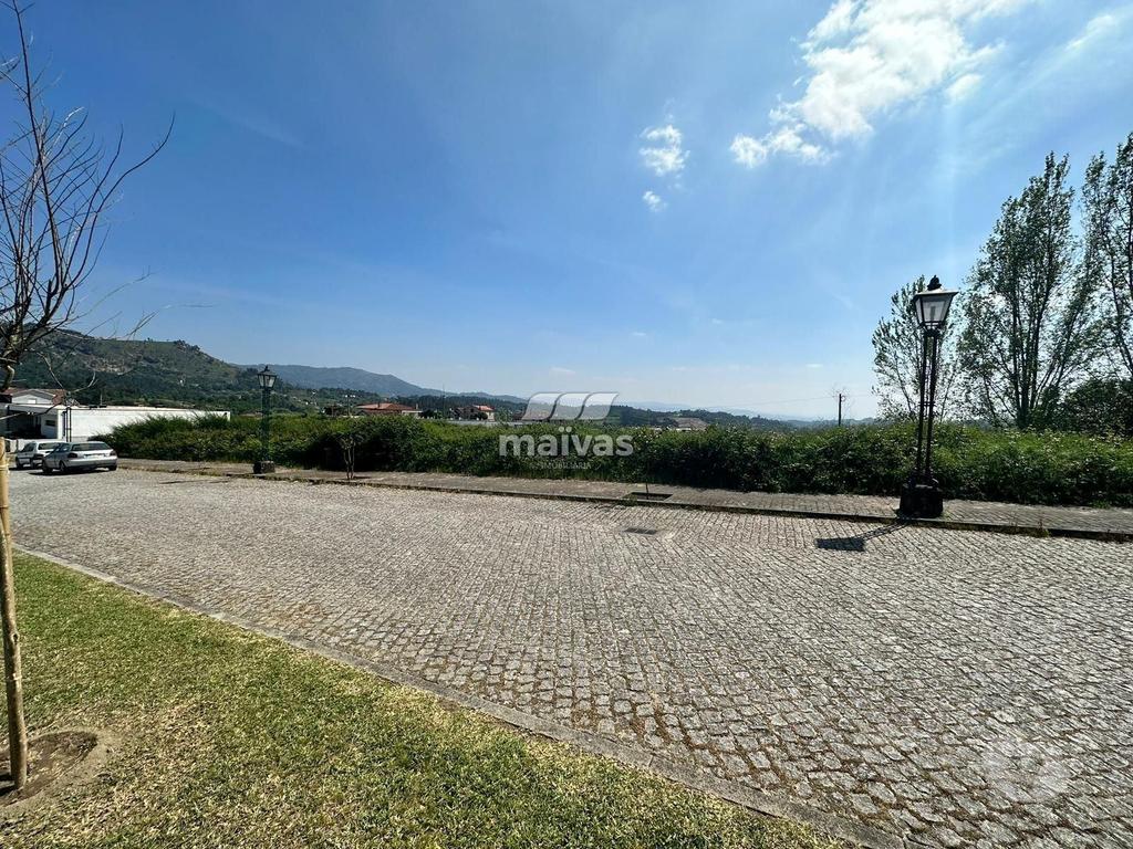 Terrenos Vila Verde - Fotos para Lote para moradia individual, novo, para venda, Vila Verde -