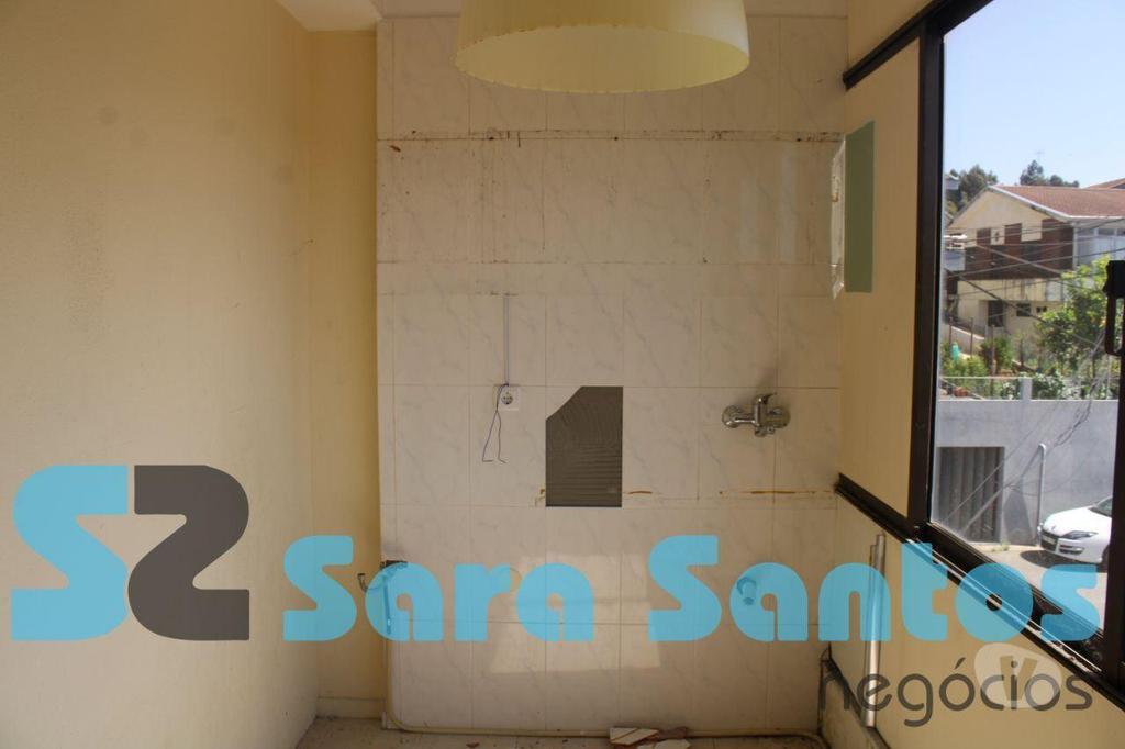 Apartamentos a venda Matosinhos - Fotos para Prédio para recuperar C Projeto aprovado-Porto (SS0449)