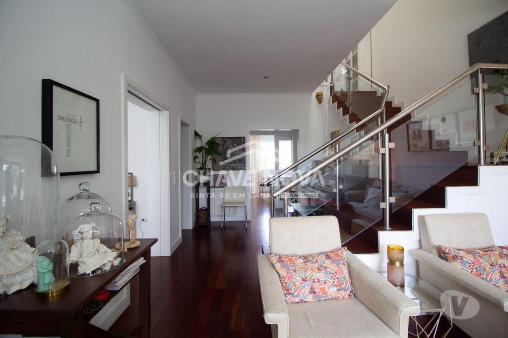 Apartamentos a venda Porto - Fotos para Moradia V3+2 em Cedofeita (400m da Estação de Metro "Casa da