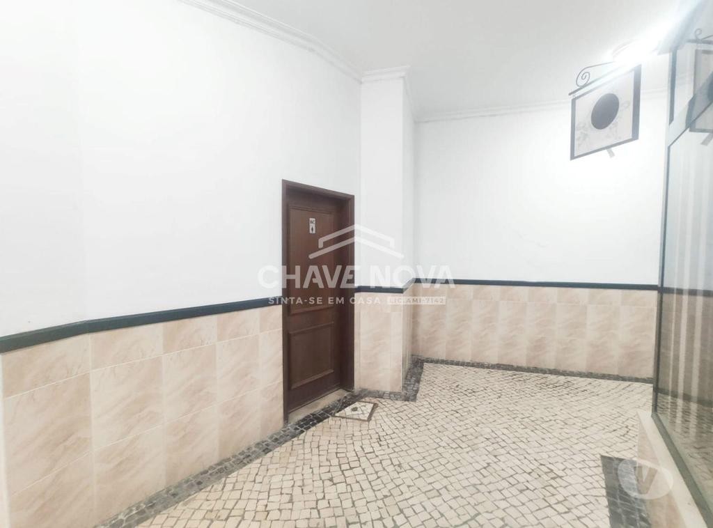 Comprar Loja Ílhavo - Fotos para Loja para venda no centro de Ílhavo em Centro Comercial