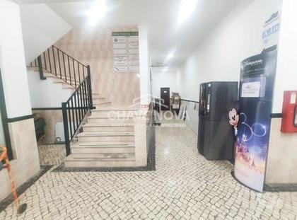 Venda Loja - Fotos para Loja para venda no centro de Ílhavo em Centro Comercial