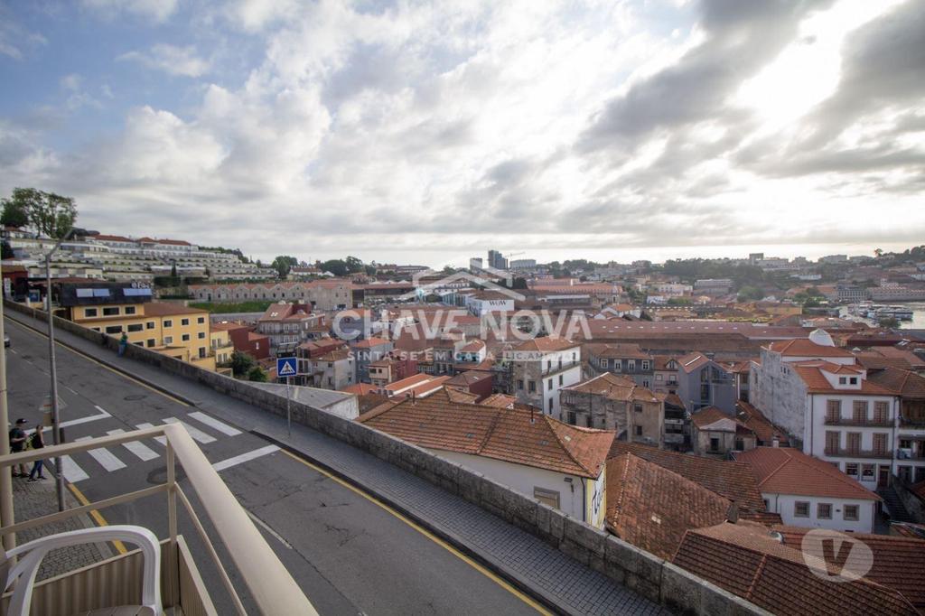 Apartamentos a venda Vila Nova de Gaia - Fotos para Apartamento T2 vistas deslumbrantes para o Rio Douro e Ribeira,