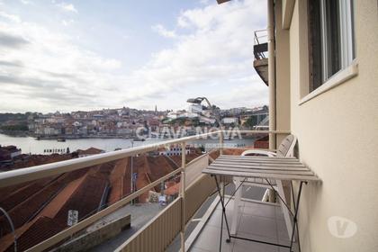 Imóveis para venda - Fotos para Apartamento T2 vistas deslumbrantes para o Rio Douro e Ribeira,