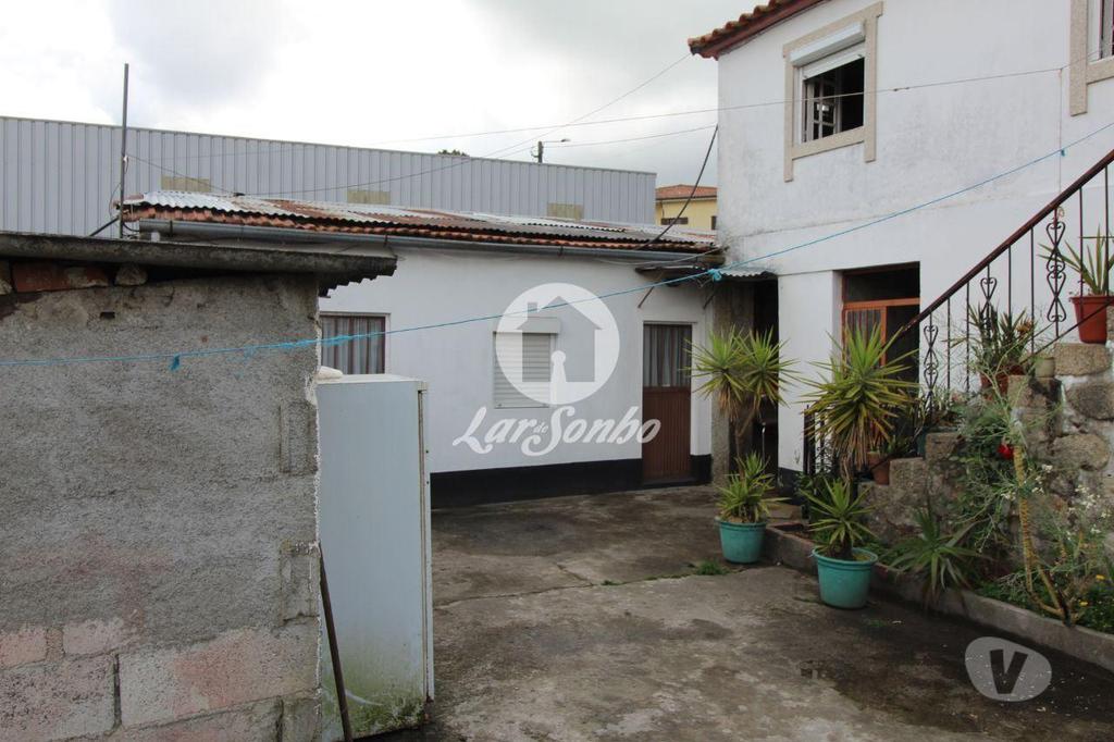 Apartamentos a venda Barcelos - Fotos para Barcelos-Moradia individual em Barcelos (265-M-00561)