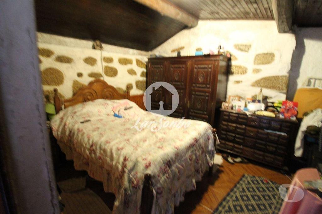 Apartamentos a venda Barcelos - Fotos para Barcelos-Moradia individual em Barcelos (265-M-00561)