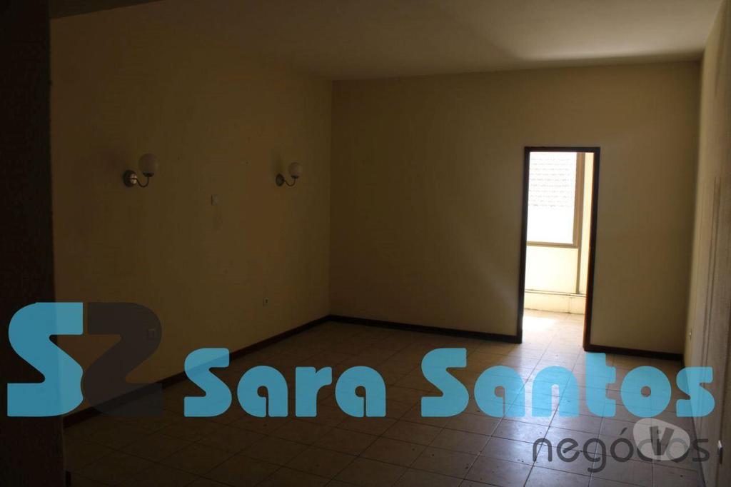 Apartamentos a venda Matosinhos - Fotos para Prédio para recuperar C Projeto aprovado-Porto (SS0462)