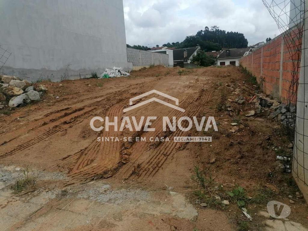 Apartamentos a venda Gondomar - Fotos para Terreno para construção de moradia T4+Escritorio. C box p 4