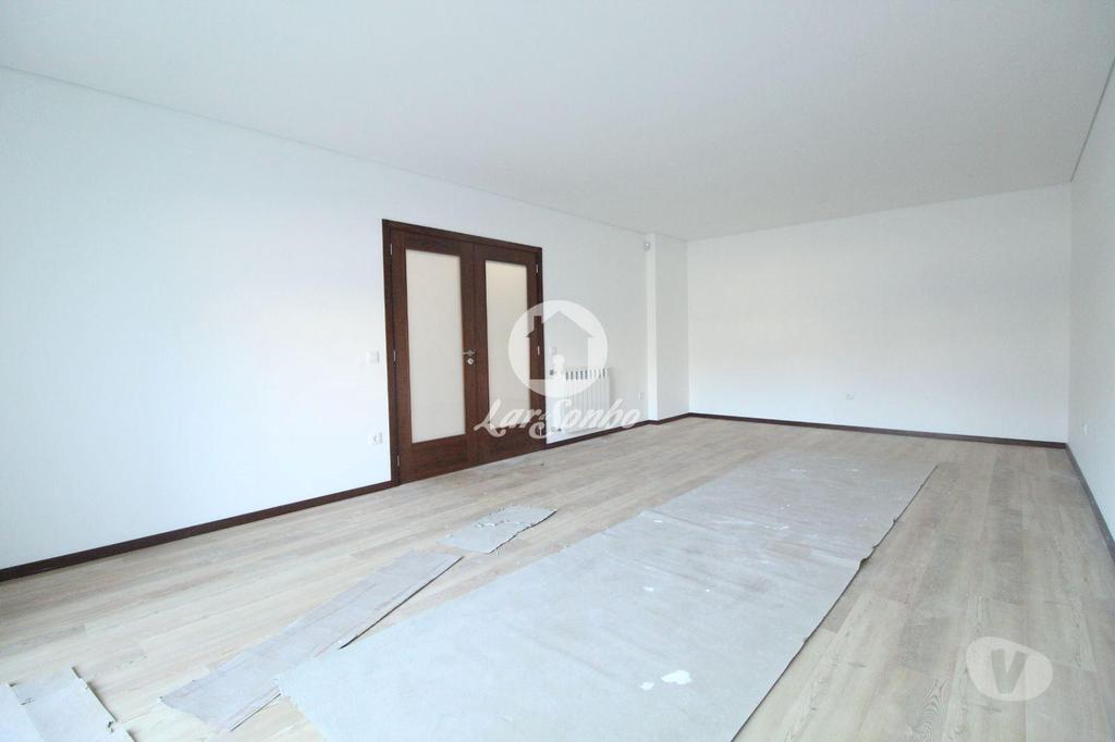 Apartamentos a venda Gondomar - Fotos para Gondomar-Moradias Novas T3, perto da Av. Da Conduta (258-M-00482)