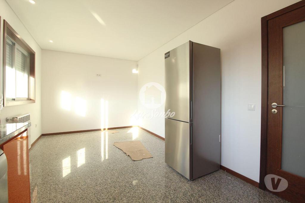 Apartamentos a venda Gondomar - Fotos para Gondomar-Moradias Novas T3, perto da Av. Da Conduta (258-M-00482)