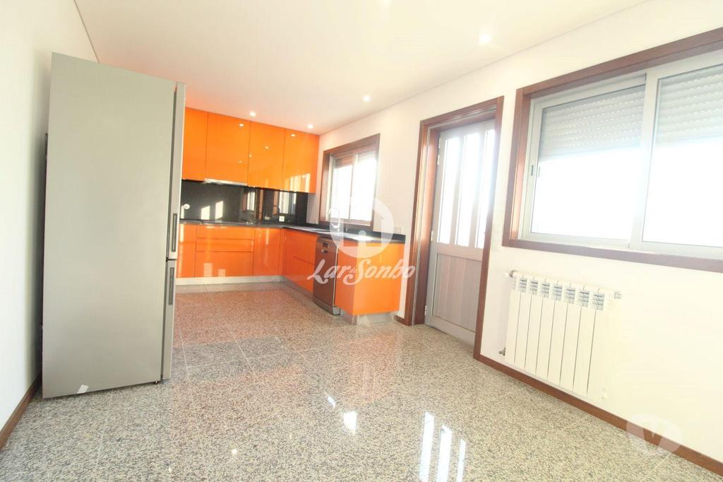 Apartamentos a venda Gondomar - Fotos para Gondomar-Moradias Novas T3, perto da Av. Da Conduta (258-M-00482)