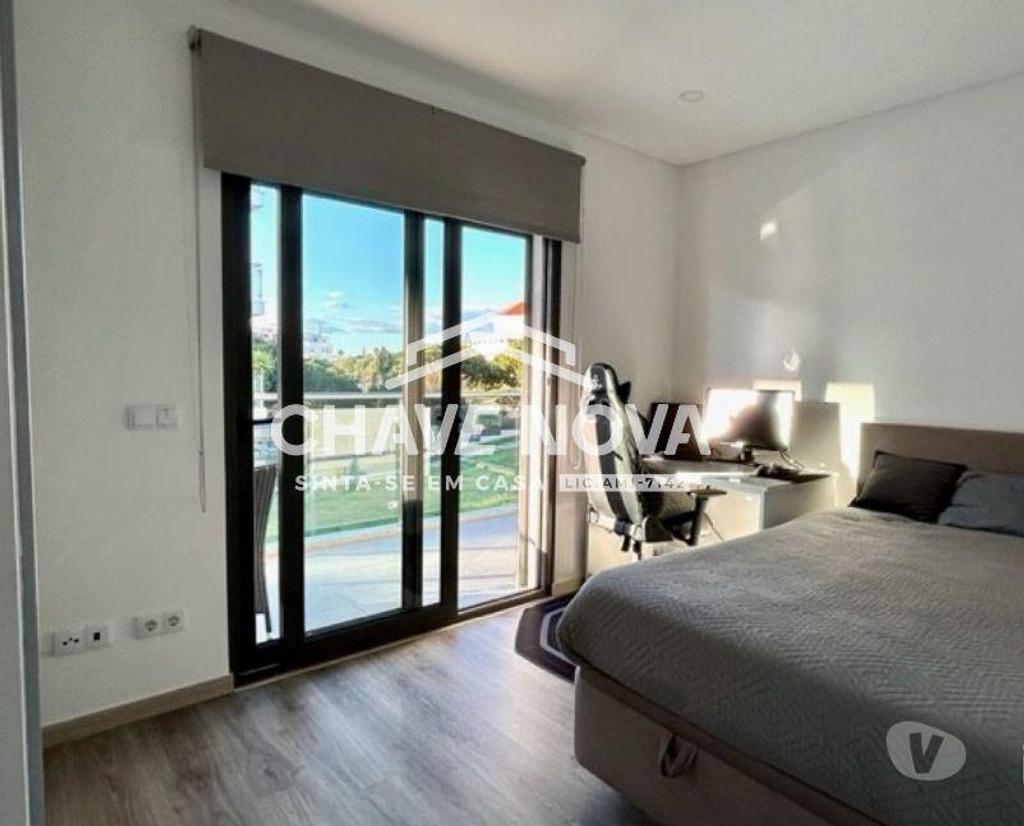 Apartamentos a venda Loulé - Fotos para Loule-Apartamento T2 em zona nobre de Quarteira. (VLM 00084)