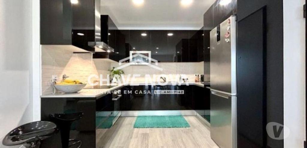 Apartamentos a venda Loulé - Fotos para Loule-Apartamento T2 em zona nobre de Quarteira. (VLM 00084)