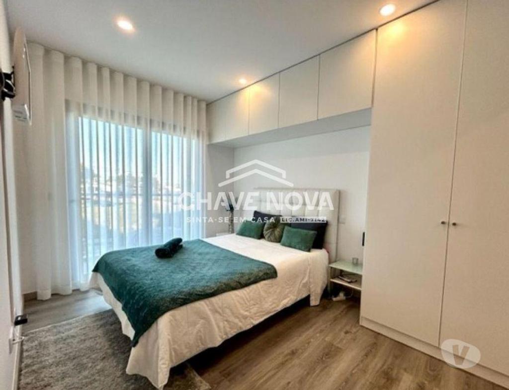 Apartamentos a venda Loulé - Fotos para Loule-Apartamento T2 em zona nobre de Quarteira. (VLM 00084)